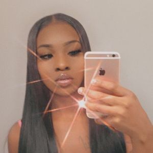 Meet your Posher, Britney